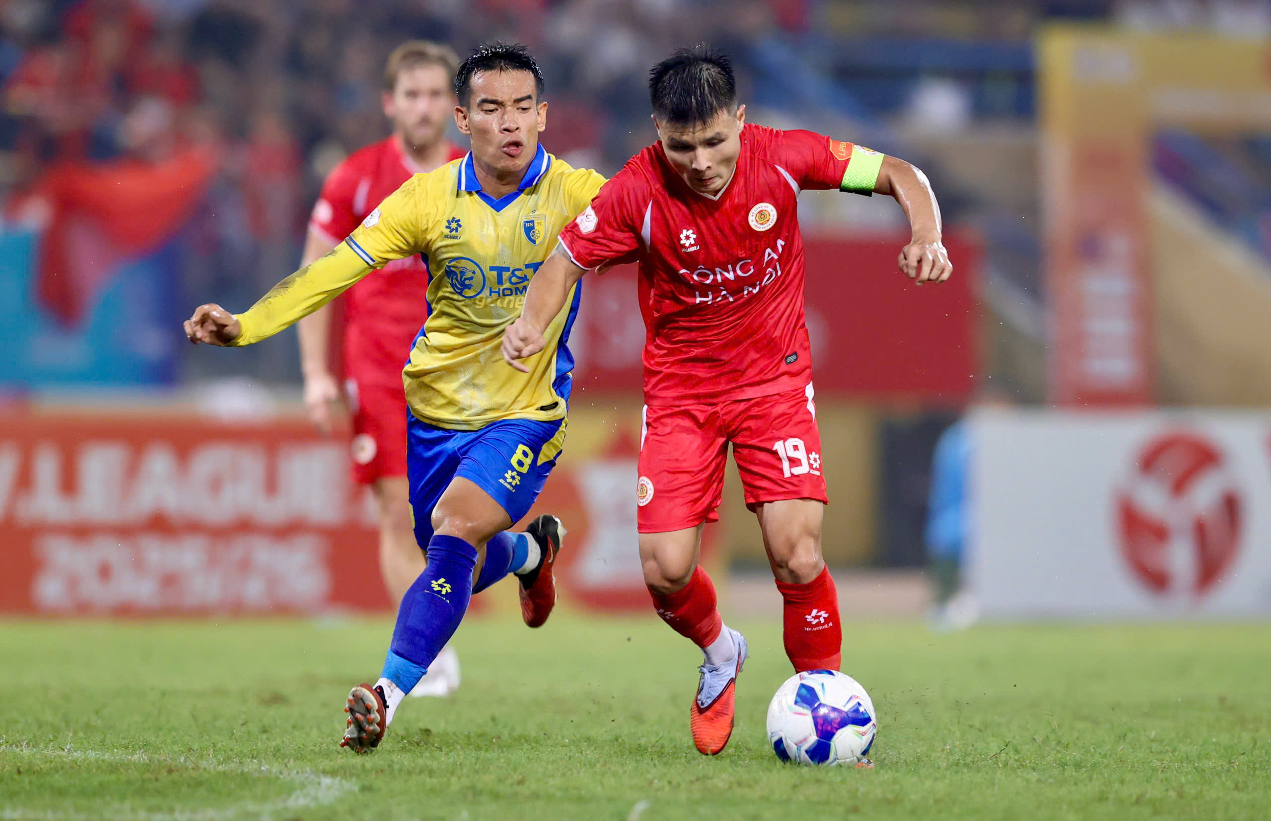 Hai cựu vương Hà Nội FC và HAGL cùng lạc lối ngay đầu mùa V-League 2025/26