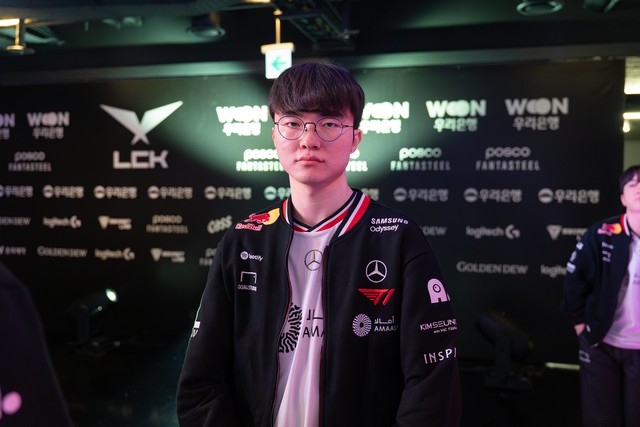 Faker lại vô tình bị lôi vào drama của thượng tầng T1.
