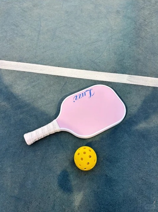 Cô gái gây xôn xao khi tiêu tốn 25 triệu đồng mỗi tháng để chơi pickleball - Ảnh 2.