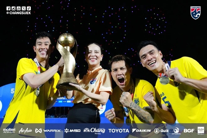 Thái Lan đương kim vô địch King's Cup