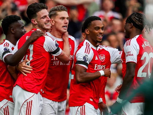 Gyokeres ghi bàn cho Arsenal