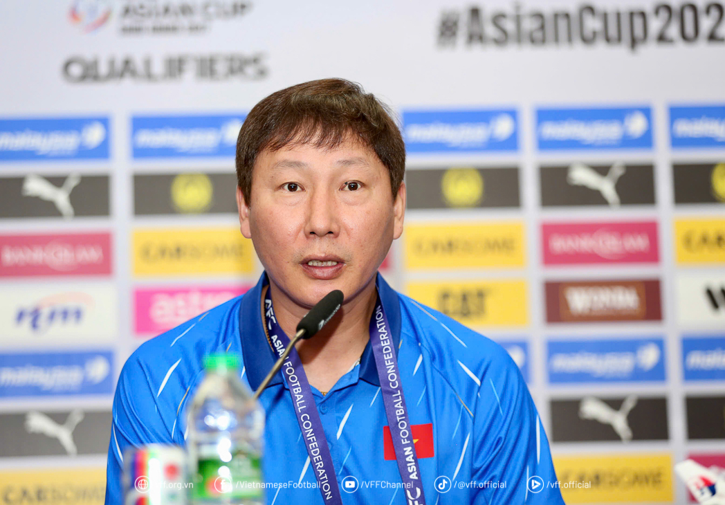 HLV Kim Sang-sik cần Thanh Nhàn để đa dạng hóa hàng công