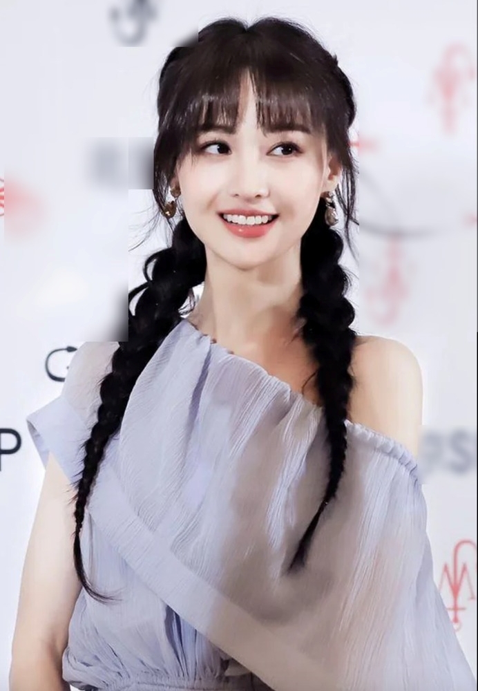 Trịnh Sảng nợ nần chồng chất sau khi bị đuổi khỏi showbiz