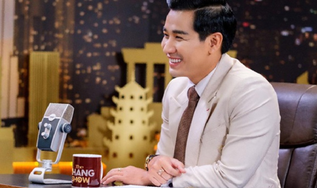 MC Nguyên Khang dẫn chương trình Thế giới tuổi teen