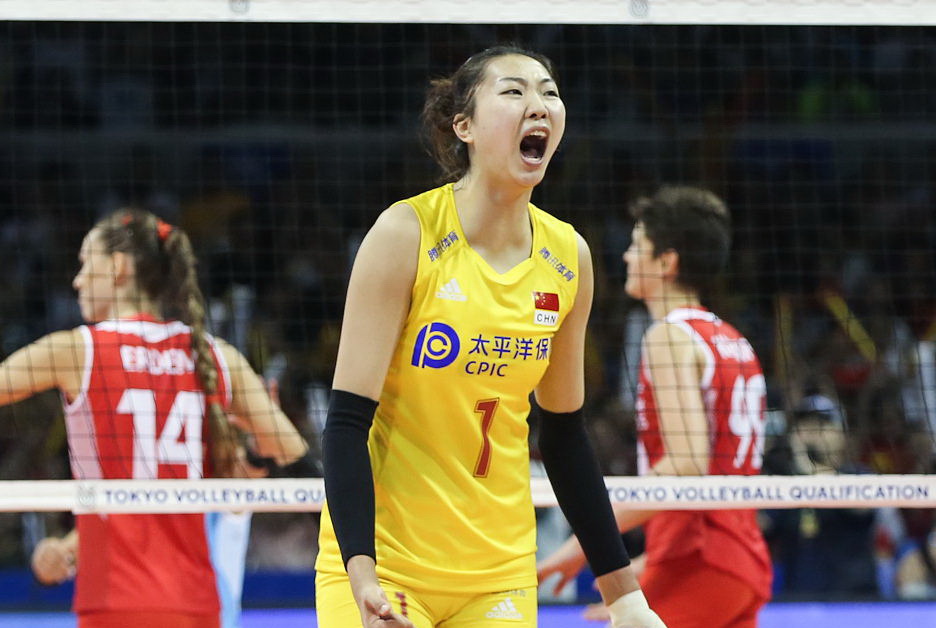 Yuan Xinyue cao đến 2,03m