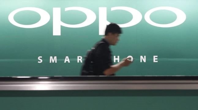 Apple kiện Oppo cáo buộc ăn cắp bí mật thương mại