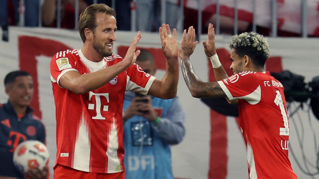 Harry Kane lập hat-trick cho Bayern Munich