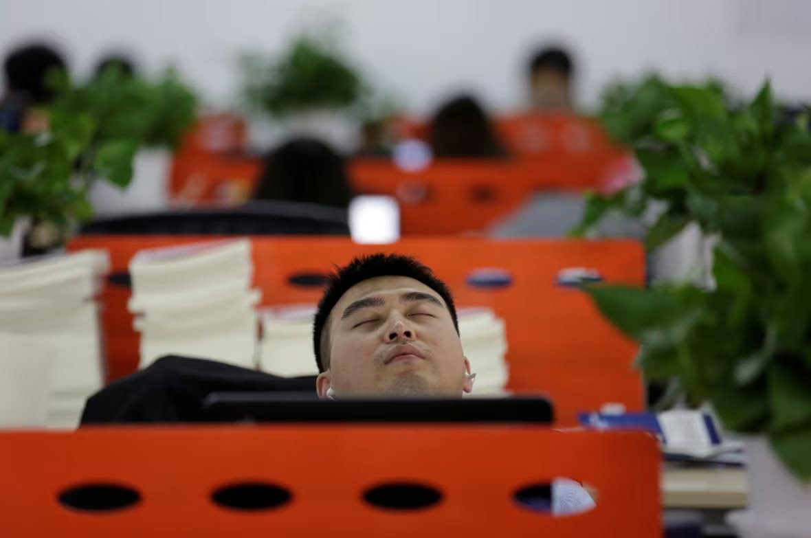 Hình ảnh minh họa về chất lượng khóa học AI.