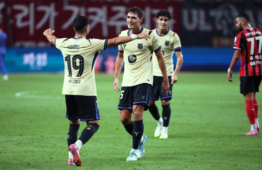 Christensen tại Barcelona Christensen trong màu áo Barcelona