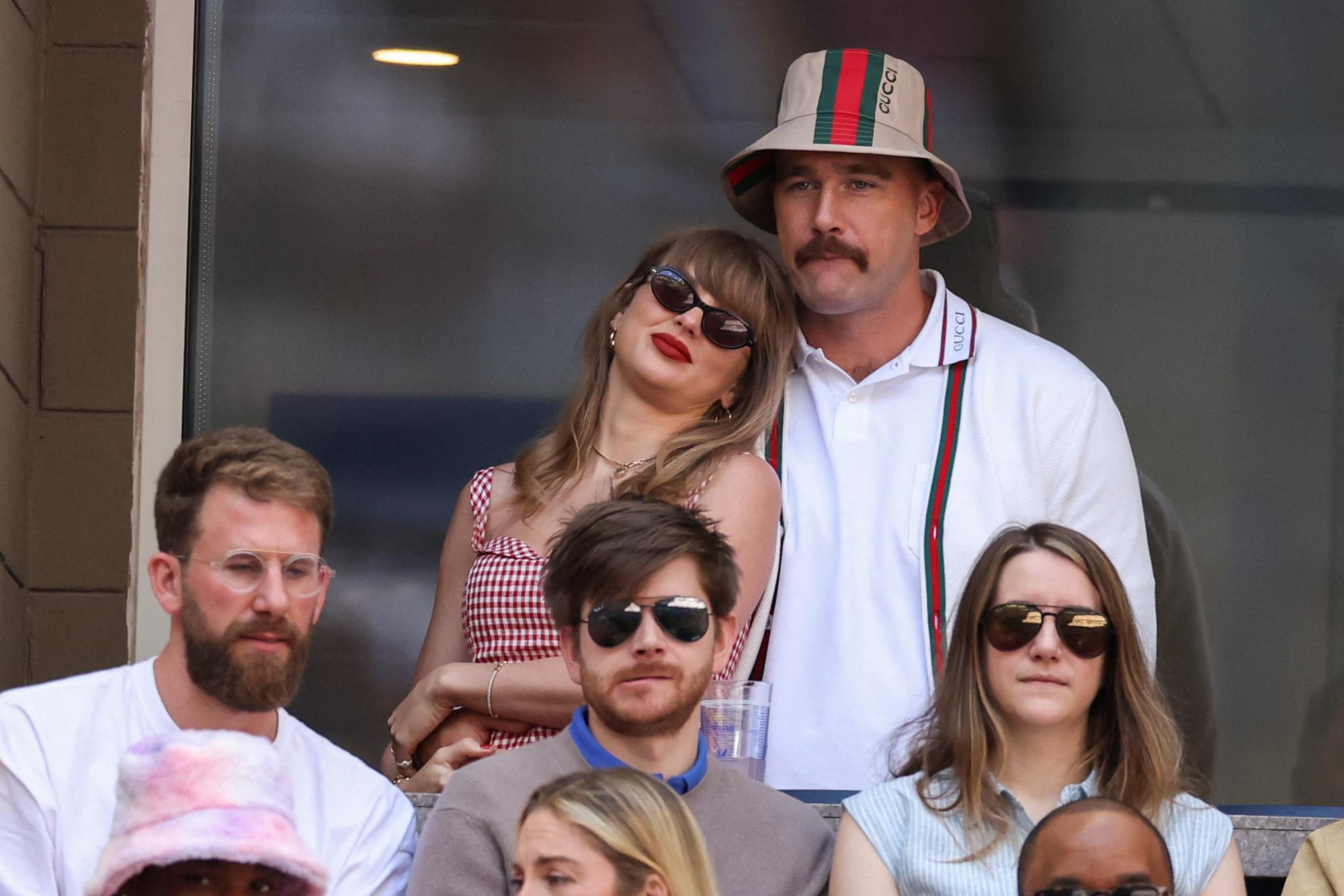 Taylor Swift thuở còn trẻ với nhiều mối tình nổi tiếng