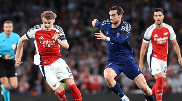 Hình ảnh liên quan đến Arsenal