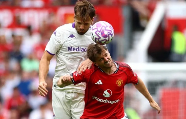 Manchester United gặp khó khăn trong tấn công