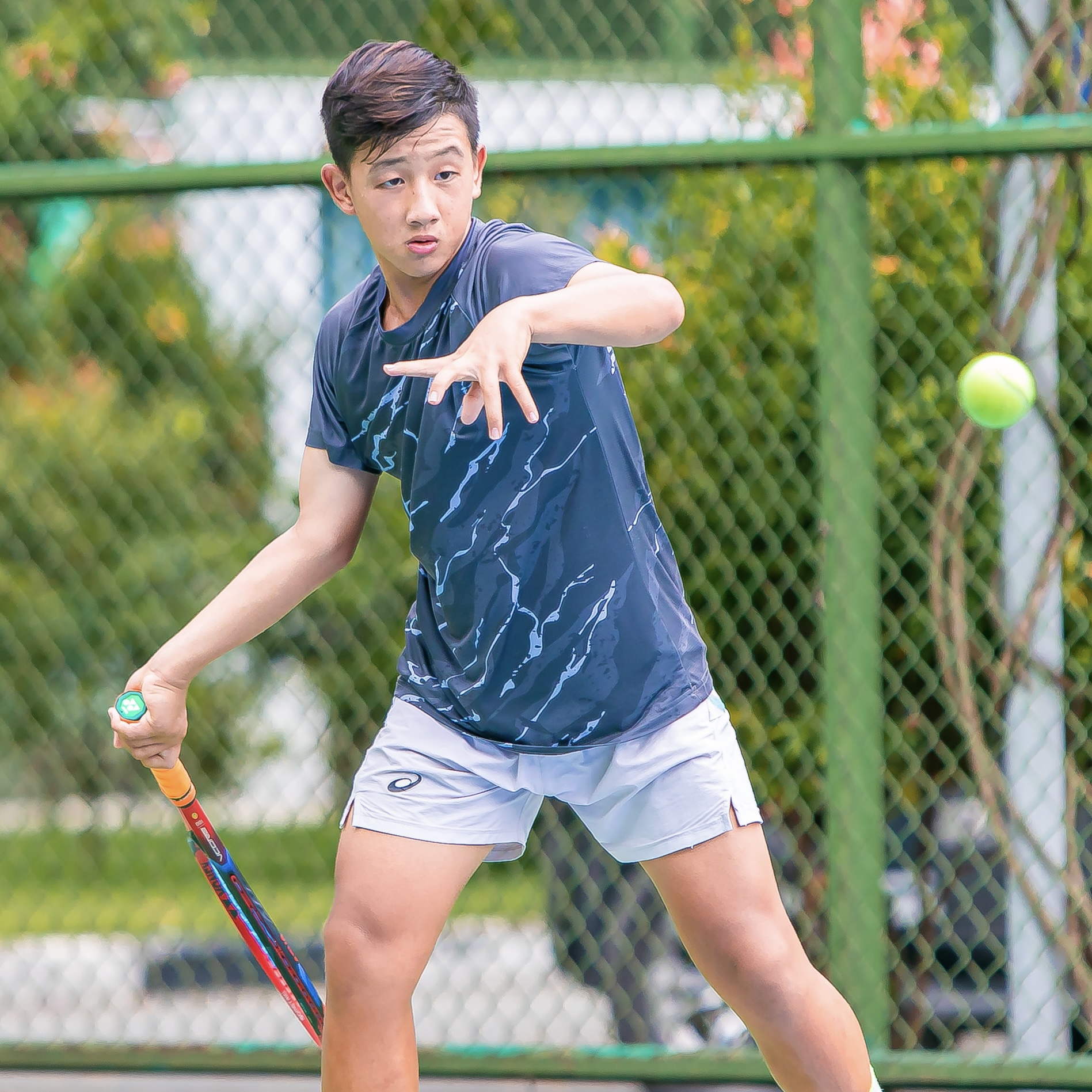 Tay vợt 13 tuổi thắng sốc người hùng Davis Cup Việt Nam ở giải vô địch quốc gia 2025 - Ảnh 2.