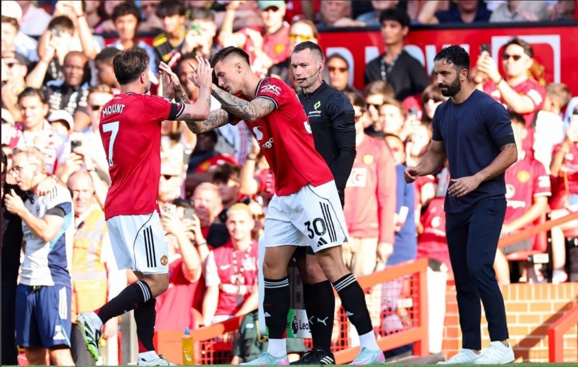 Ruben Amorim chỉ đạo MU giống Sir Alex Ferguson 687208