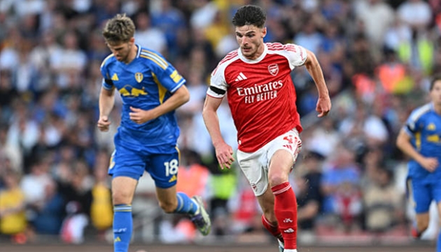 Declan Rice tạo áp lực liên tục