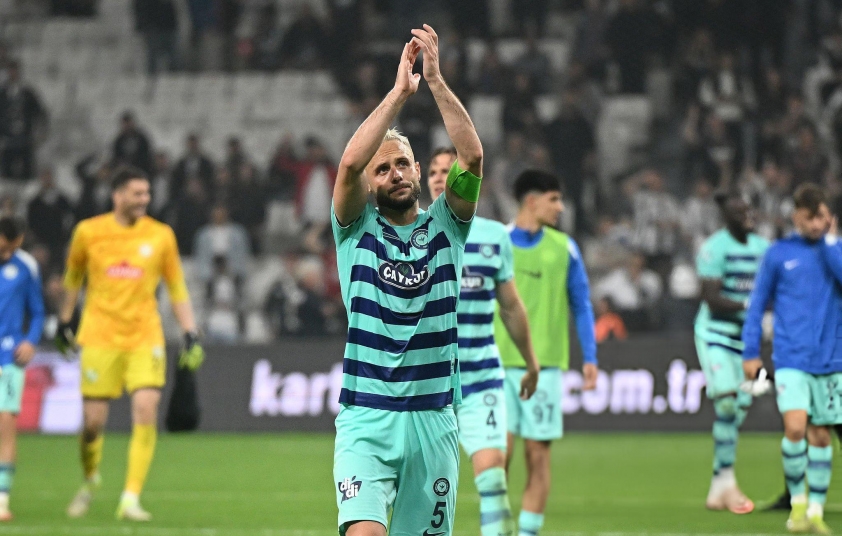 Rizespor nhiều khả năng sẽ chỉ có được một điểm trước Goztepe