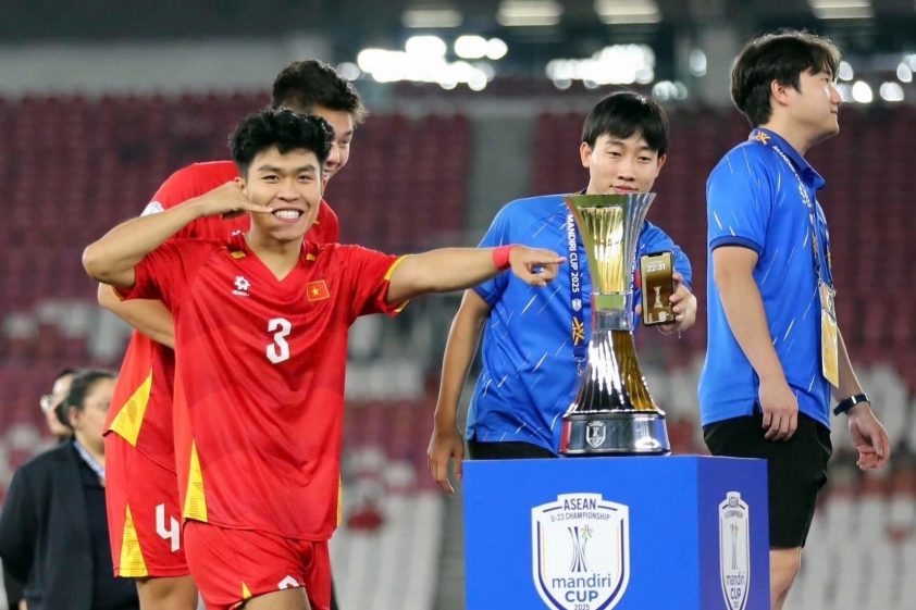 Lý Đức chơi không chiến tốt