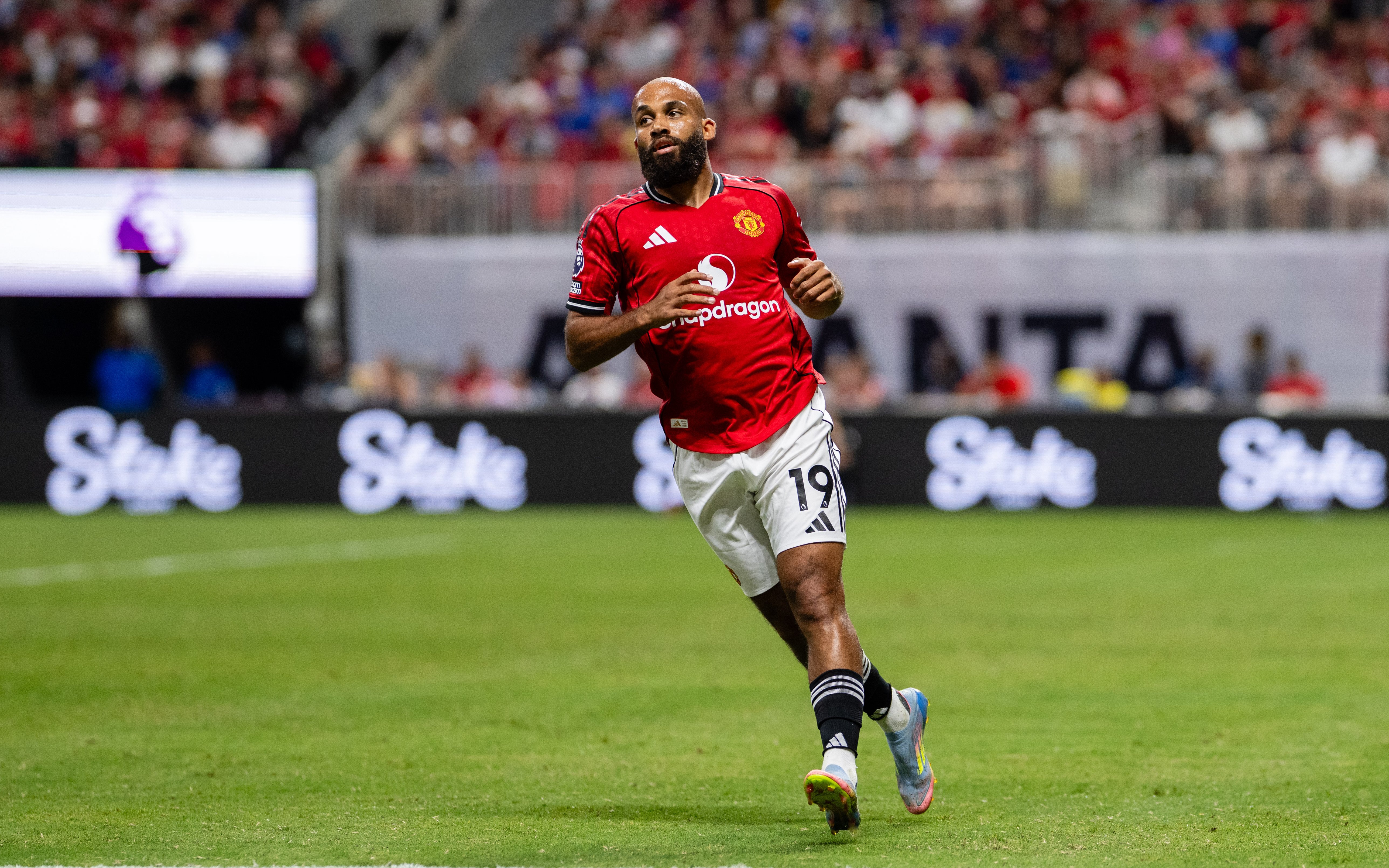 Bryan Mbeumo: Tân binh đắt giá tỏa sáng rực rỡ trong màu áo Man Utd