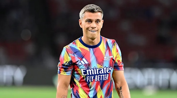 Trossard giữ vai trò chủ chốt ở Arsenal