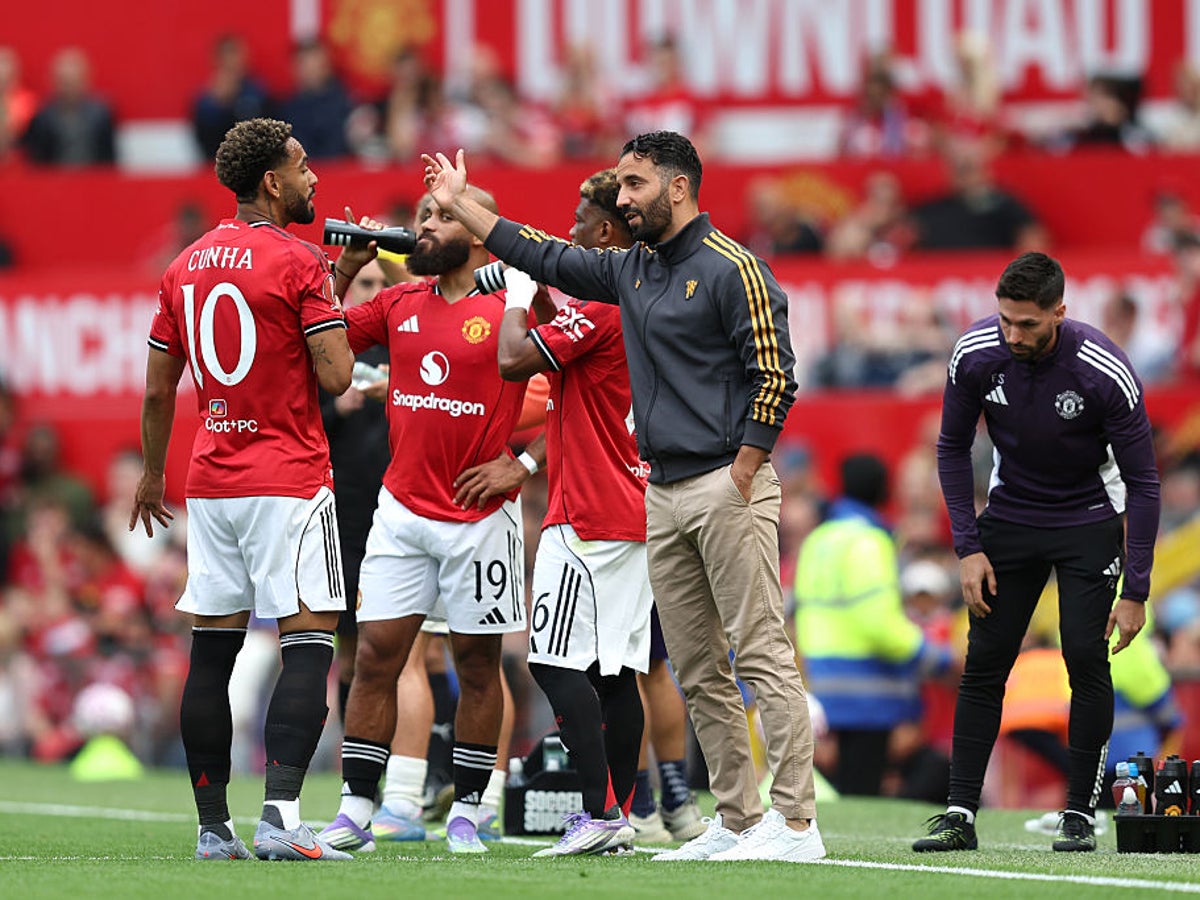 Nhận định, soi tỷ lệ MU vs Arsenal 22h30 ngày 17/08, vòng 1 Ngoại hạng Anh - Ảnh 1.