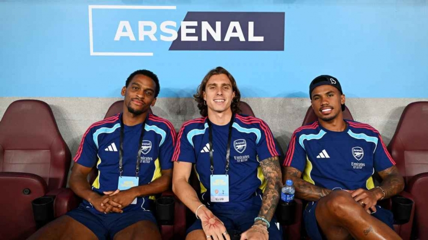 Tin vui cho Arsenal: Bộ ba trụ cột Gabriel, Timber và Calafiori kịp bình phục cho trận đấu với MU