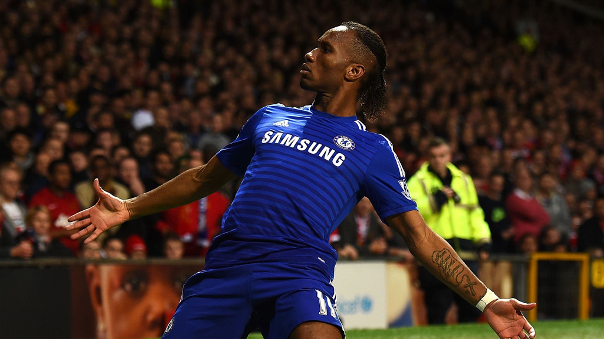 Didier Drogba áo số 11