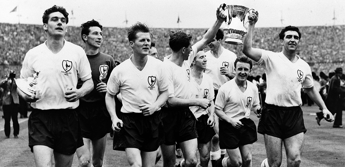 Cú đúp lịch sử của Tottenham tại mùa giải 1960-1961.
