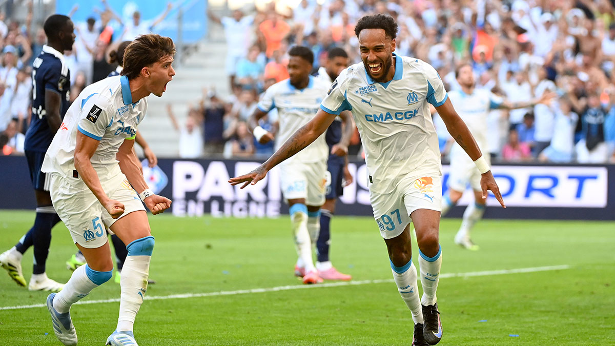 Marseille thắng Paris FC giúp giảm áp lực nội bộ