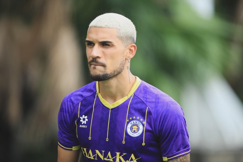 Hendrio trong màu áo CLB