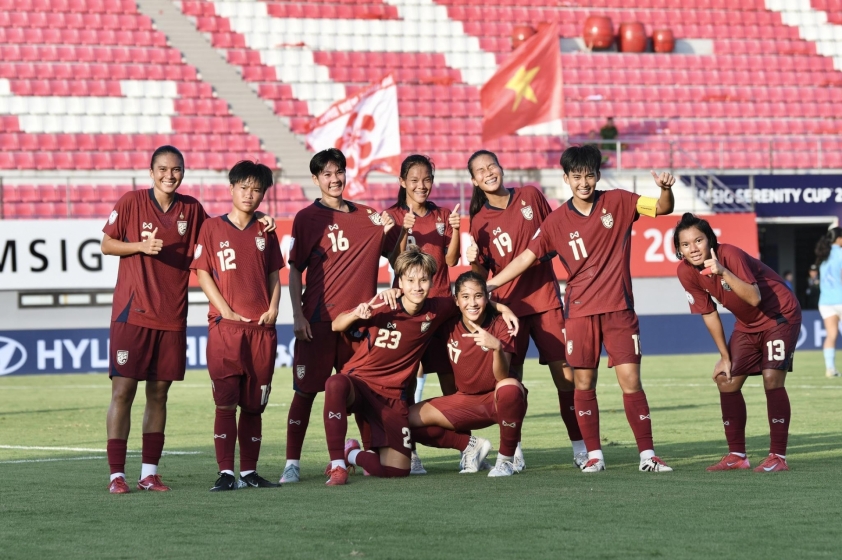 Thái Lan dẫn trước Campuchia