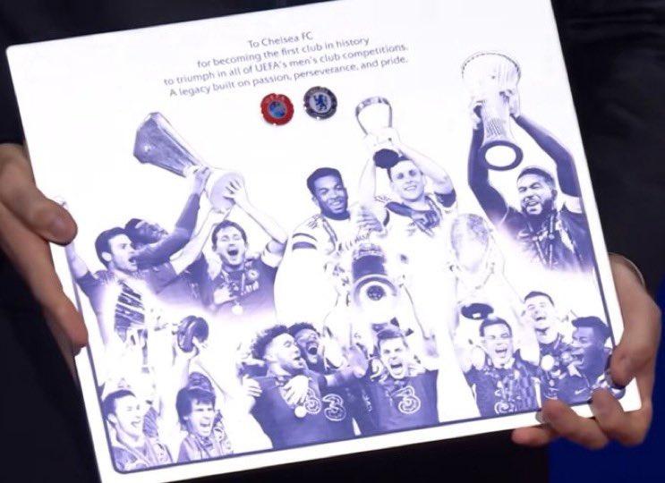 Chelsea nhận giải thưởng đặc biệt tại lễ bốc thăm Champions League