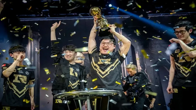 RNG có thể trở lại là thế lực hàng đầu