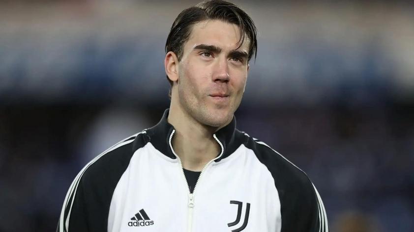 MU nhắm Dusan Vlahovic thay thế Benjamin Sesko