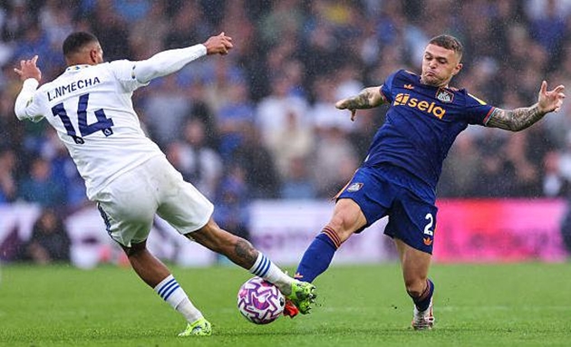 Newcastle United bị Leedes cầm hòa 0-0 trên sân khách.