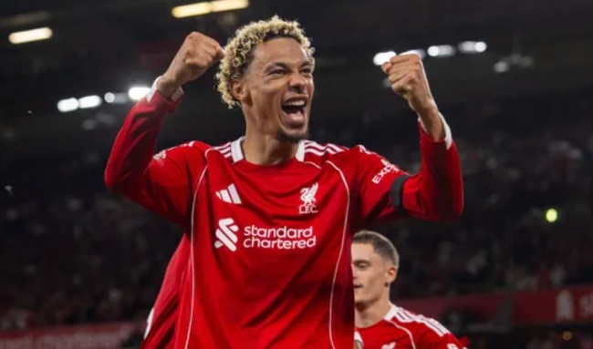 Hugo Ekitike thi đấu nổi bật cho Liverpool
