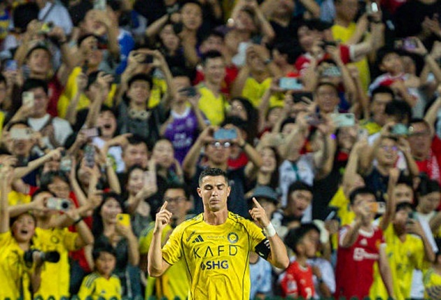 Ronaldo ghi bàn thắng thứ 100 cho Al-Nassr