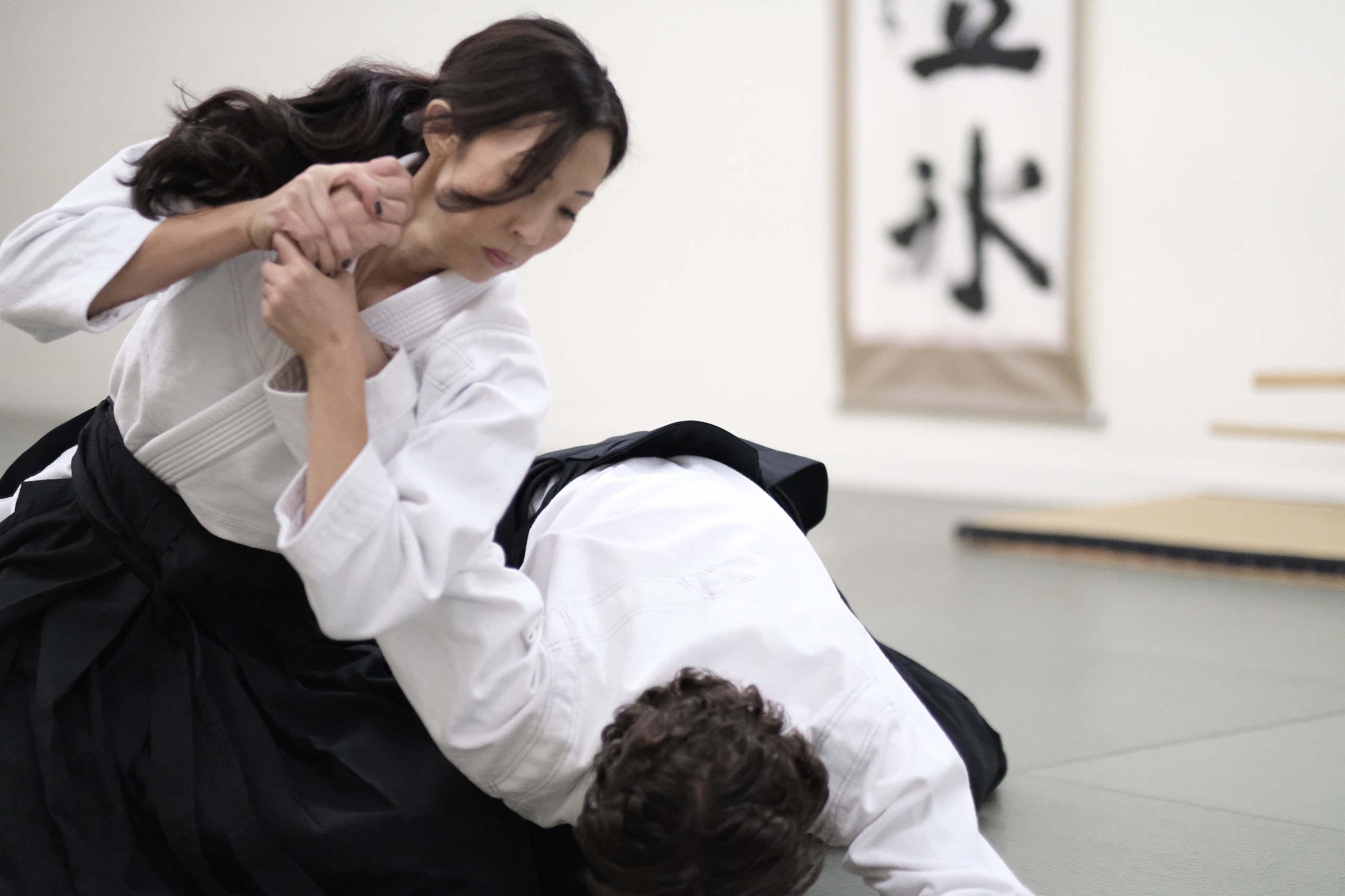 Những môn võ giúp phụ nữ 'hạ đo ván' nam giới - Ảnh 5.