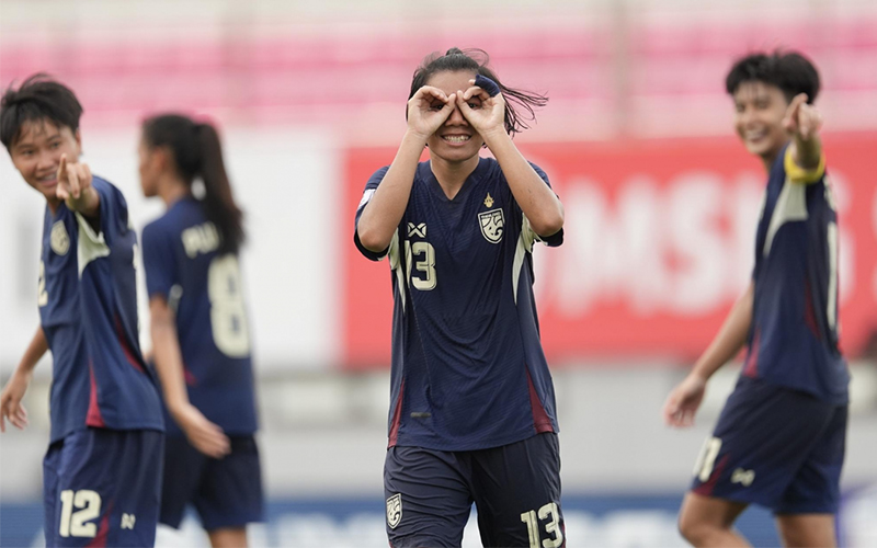 Hủy Diệt Indonesia 7-0, Nữ Thái Lan Gửi “Tối Hậu Thư” Đến Việt Nam