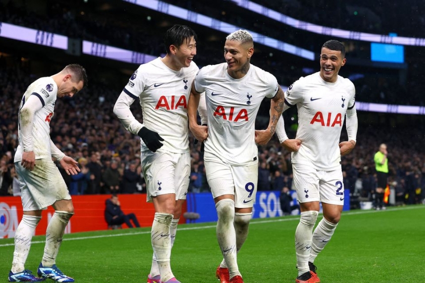 Nhận định Bayern Munich vs Tottenham: Liệu Gà Trống có thể cất tiếng gáy trước Hùm Xám?