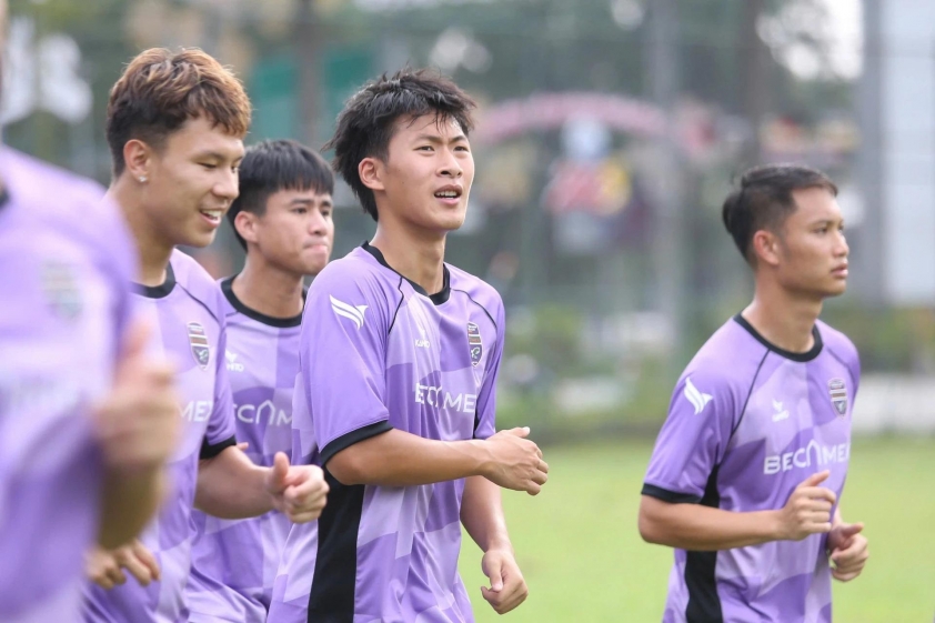 Tiền vệ Việt kiều Julien Nguyễn: Ước mơ chinh phục La Liga và màu áo Đội tuyển Việt Nam