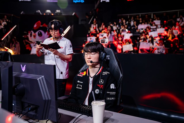 T1 đối đầu DK tại playoffs LCK 2025