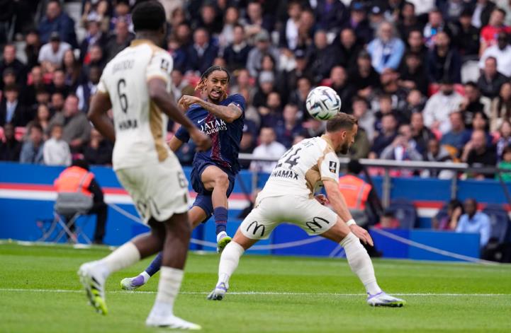 Barcola là hiện tại lẫn tương lai của PSG.