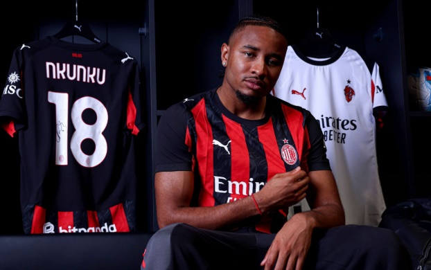 Nkunku ra mắt Milan