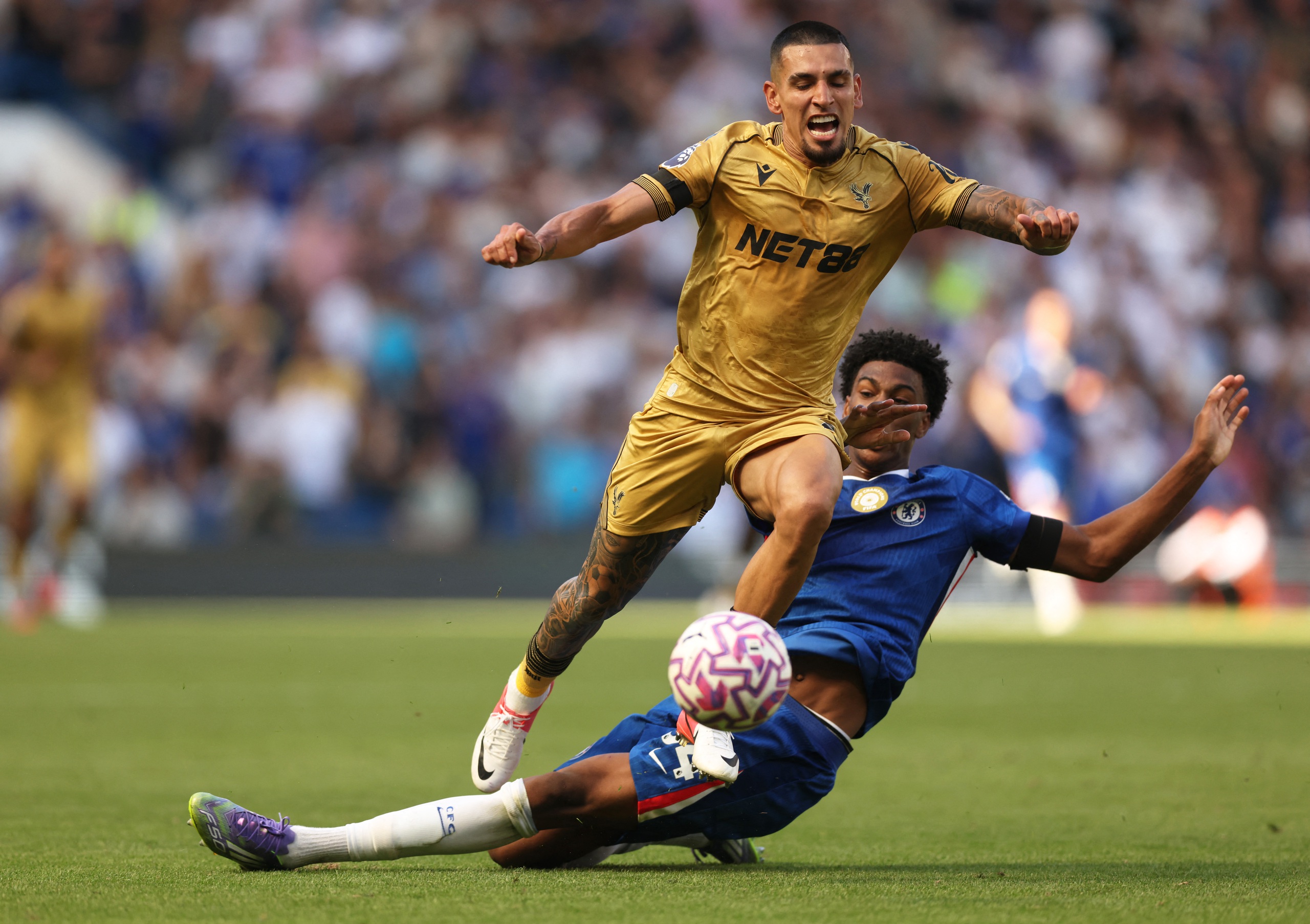 Chelsea và Crystal Palace cầm chân nhau 0-0 ở vòng 1 Giải ngoại hạng Anh