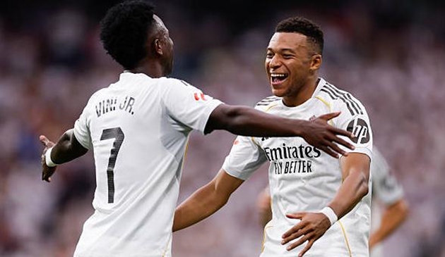 Mbappe và Vinicius Junior thi đấu cho Real Madrid