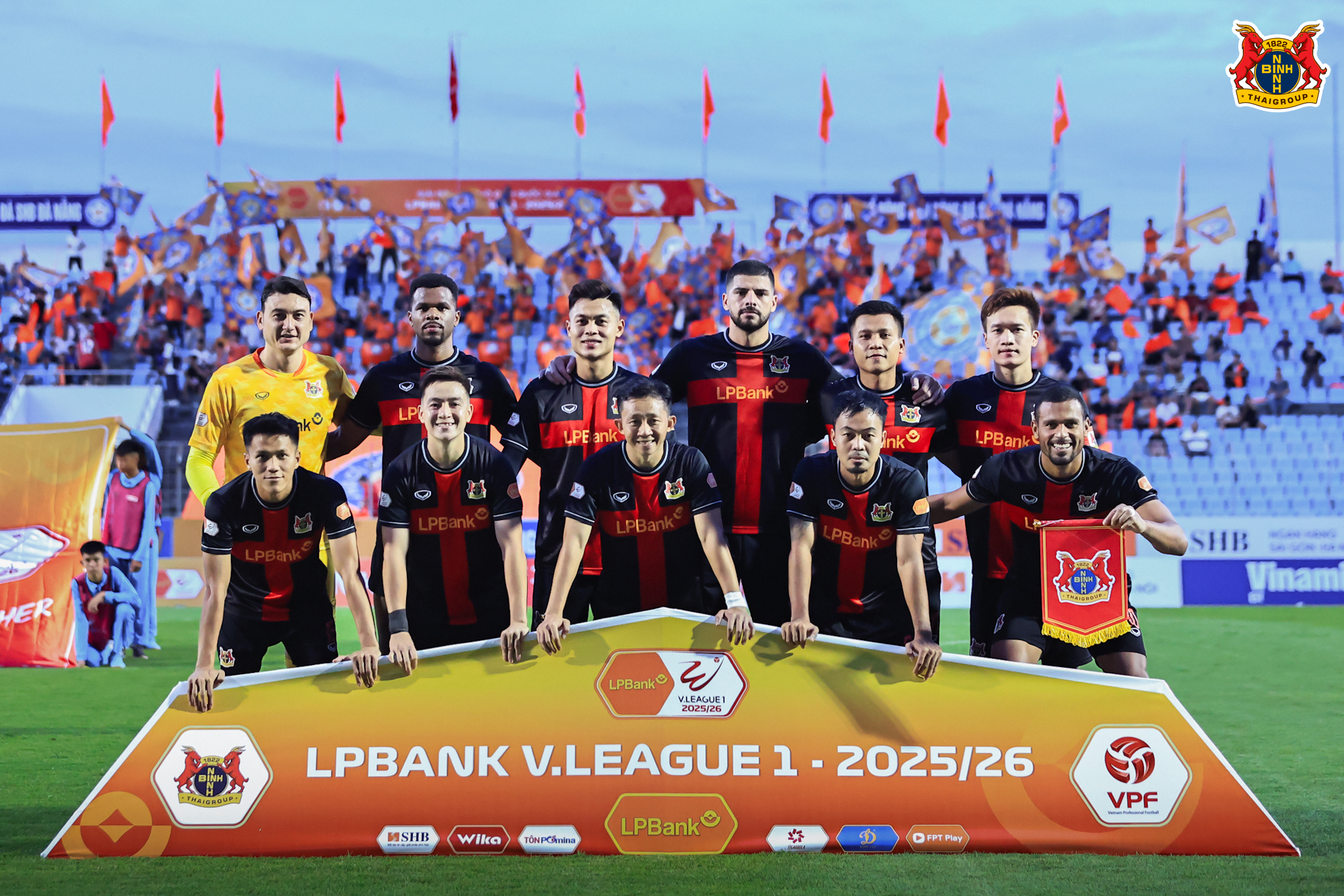 Ninh Bình FC tạm dẫn đầu bảng xếp hạng V-League 2025/26
