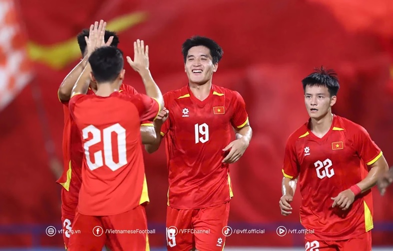U23 Việt Nam toàn thắng vòng loại