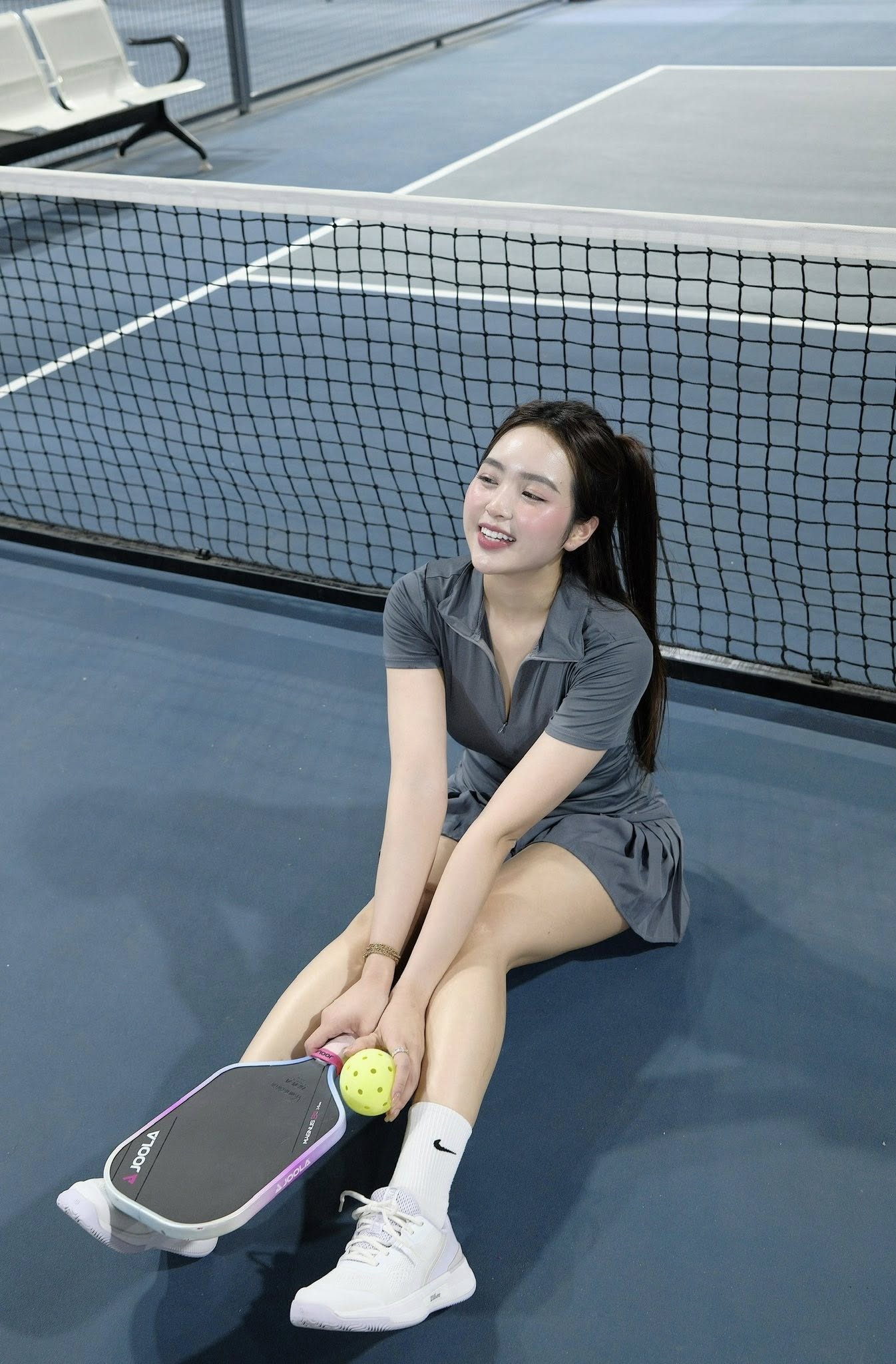 Hot girl pickleball thả dáng với bikini khoe body