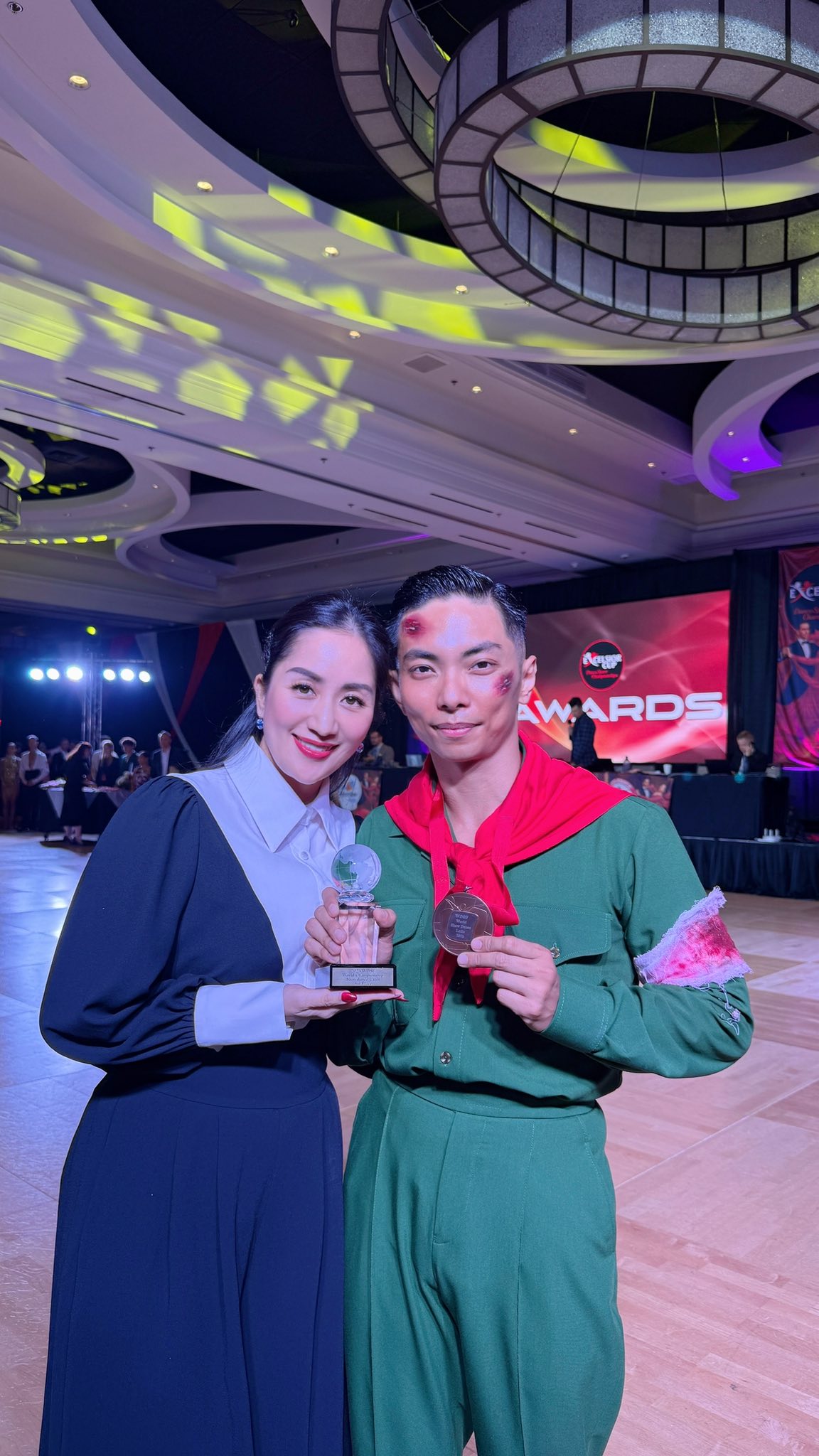 Khánh Thi bật khóc khi Phan Hiển giành HCĐ giải thế giới, tạo hình của nam kiện tướng gây sốt MXH