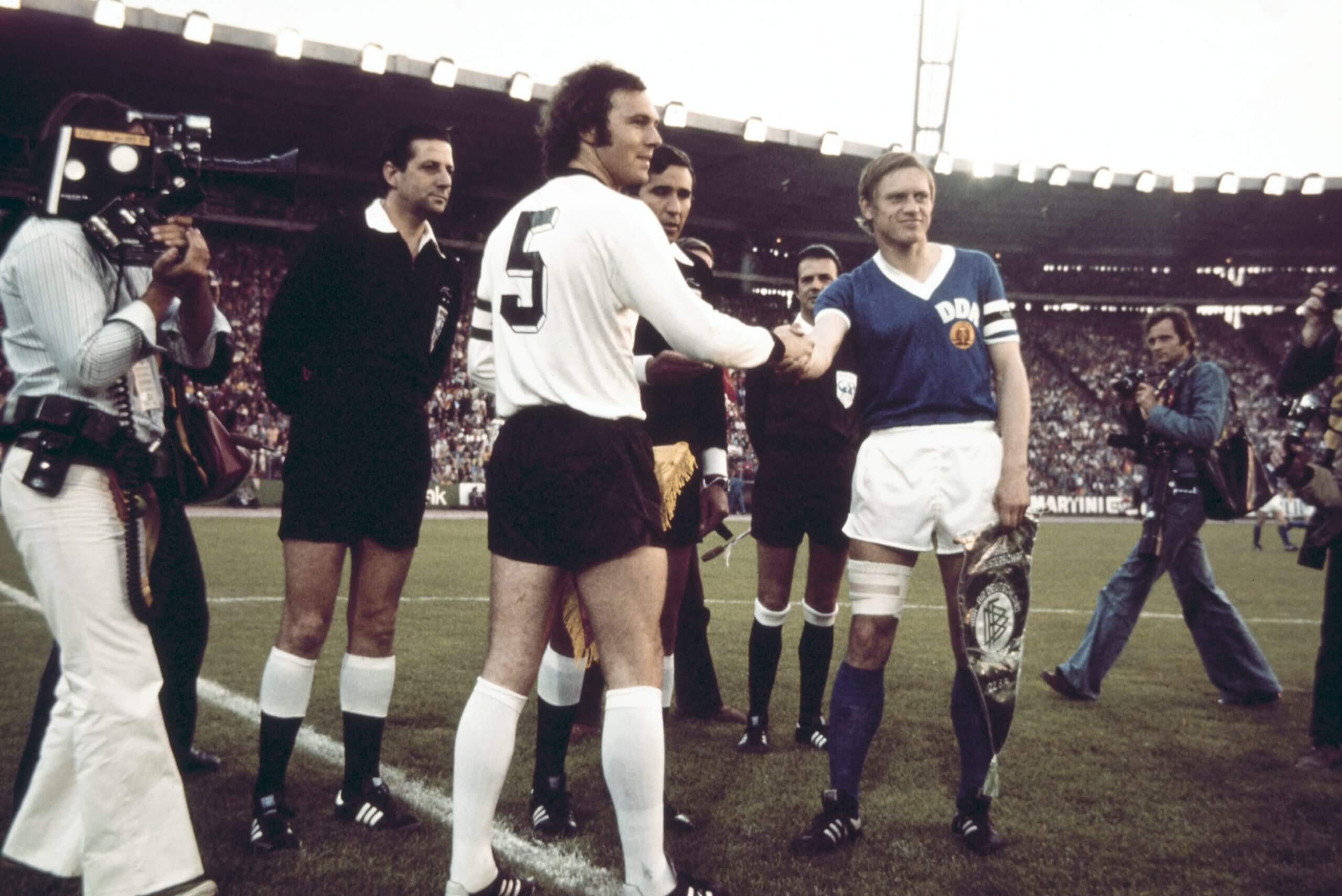 Tây Đức thua Đông Đức tại vòng bảng World Cup 1974